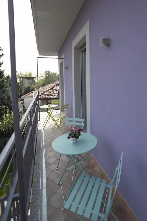 La Maison Extravagante Saronno Italy