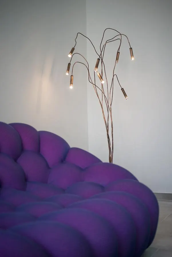 La Maison Extravagante Saronno Italy
